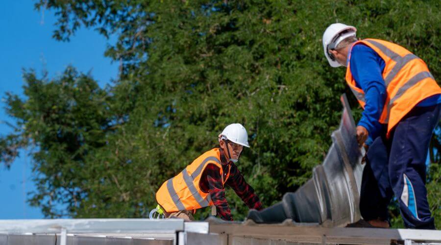 Roof maintenance in Mobridge, SD